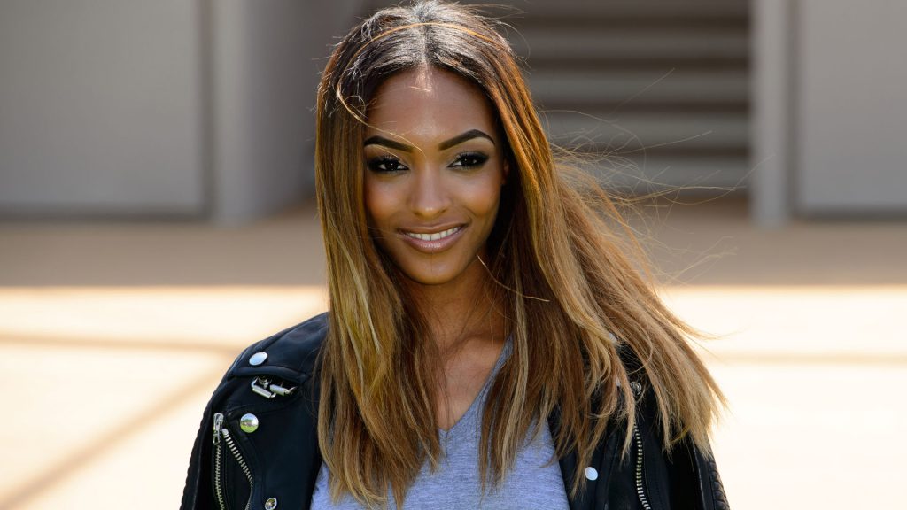 British model Jourdan Dunn arrives for the Burberry Prorsum Menswear collection, during London Collections for Men Spring/Summer 2015 in central London, Tuesday, June 17, 2014. (Photo by Jonathan Short/Invision/AP)